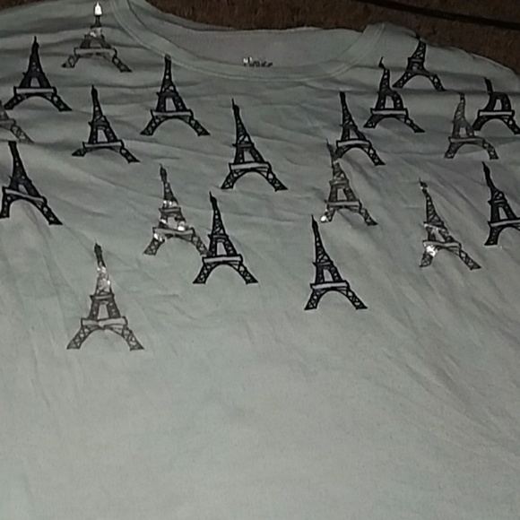 Shirt - Picture 1 of 1